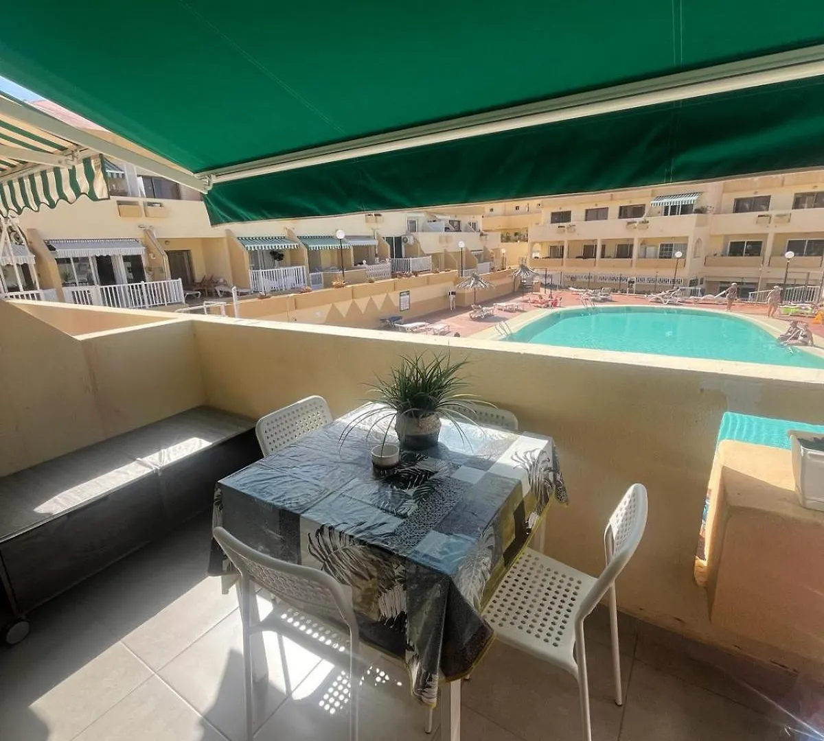 Lovely Sunny Apartment -Emanuela Mareverde アデヘ スペイン